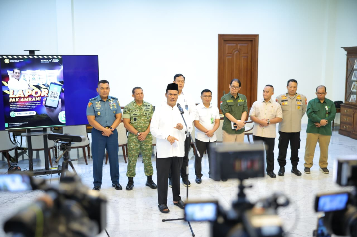 Marah Besar Mentan Amran Temukan 40,4 Ton Beras Ilegal Masuk Di Batam