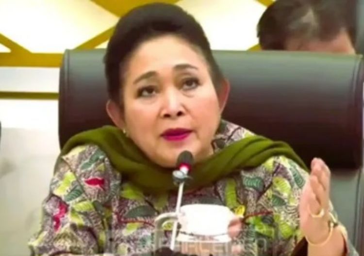Titiek Soeharto Kecewa, Minta Menhut Sikat Perusahaan Pemicu Banjir Meski Dibekingi &lsquo;Bintang-bintang&rsquo;