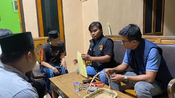 Pemilik Ponpes di Lubuk Dalam, Siak Ditangkap, Diduga Cabuli 4 Santrinya